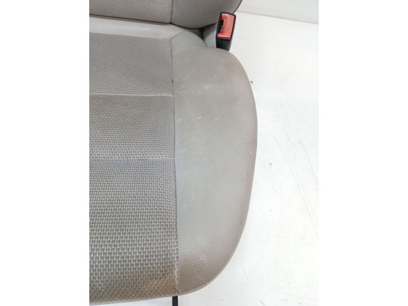 Recambio de asiento delantero derecho para mercedes-benz clase c (w204) c 180 cdi (204.000) referencia OEM IAM   