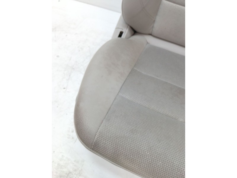Recambio de asiento delantero derecho para mercedes-benz clase c (w204) c 180 cdi (204.000) referencia OEM IAM   
