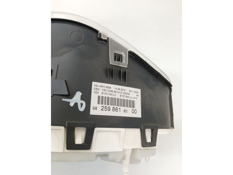 Recambio de cuadro instrumentos para peugeot 208 i (ca_, cc_) 1.2 puretech 82 referencia OEM IAM 9825986180  
							