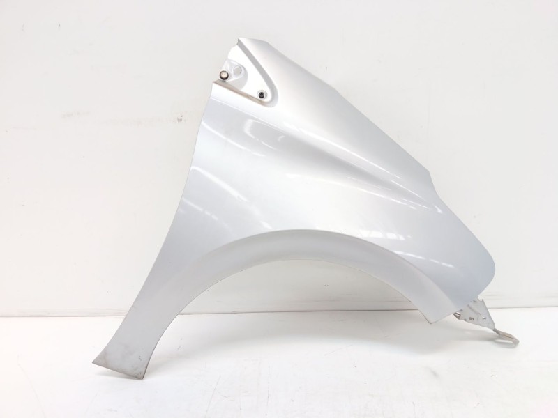 Recambio de aleta delantera derecha para peugeot 208 i (ca_, cc_) 1.2 puretech 82 referencia OEM IAM   