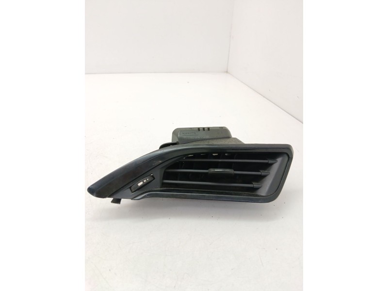 Recambio de rejilla aireadora para peugeot 208 i (ca_, cc_) 1.2 puretech 82 referencia OEM IAM 9673131677  