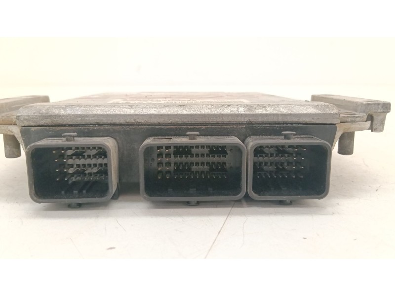 Recambio de centralita motor uce para peugeot 206 sw (2e/k) 2.0 hdi referencia OEM IAM 9642013980  