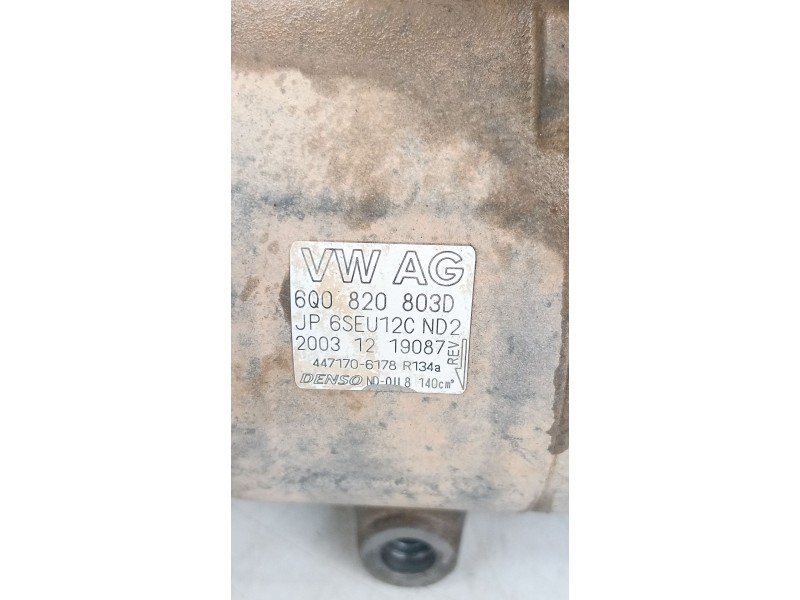 Recambio de compresor aire acondicionado para seat ibiza iii (6l1) 1.4 16v referencia OEM IAM 6Q0820803D  
							