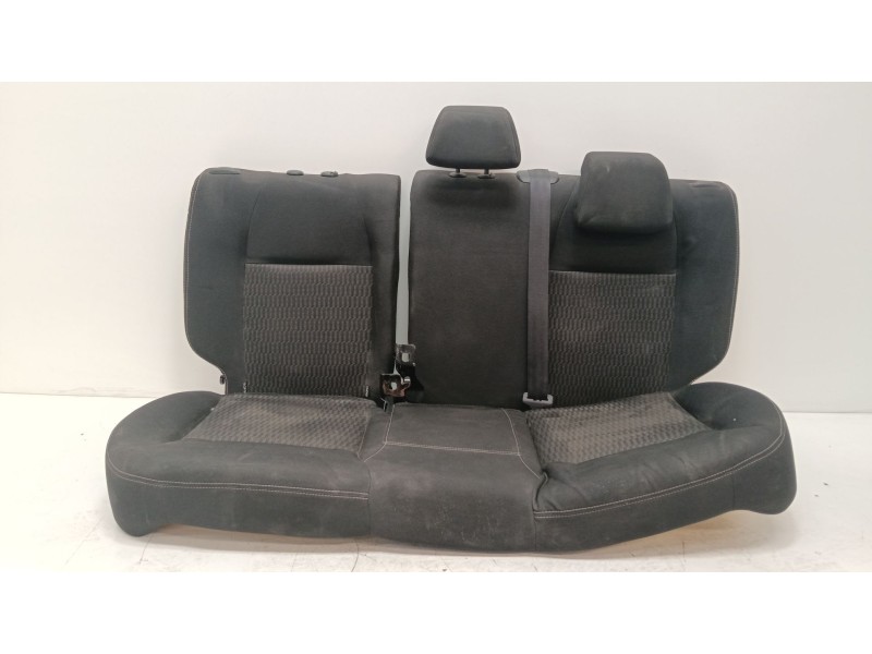 Recambio de asientos traseros para peugeot 208 i (ca_, cc_) 1.2 puretech 82 referencia OEM IAM   