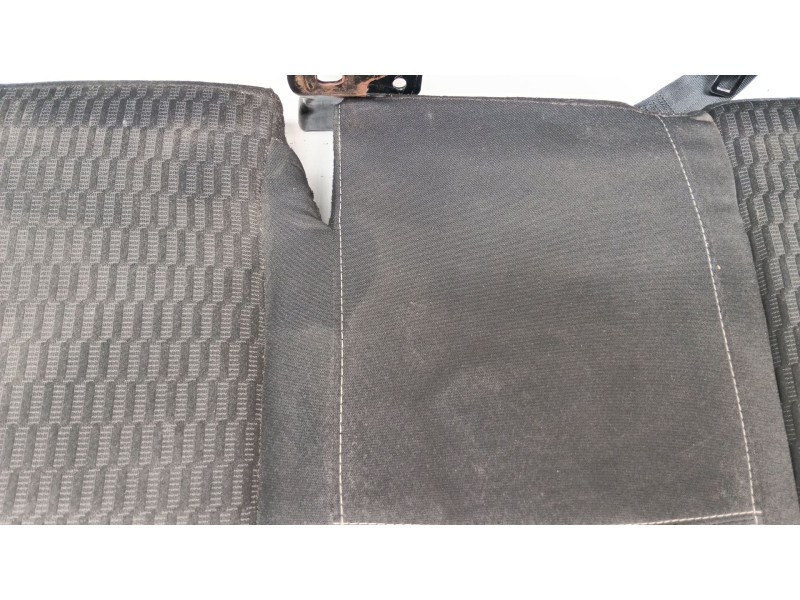 Recambio de asientos traseros para peugeot 208 i (ca_, cc_) 1.2 puretech 82 referencia OEM IAM   