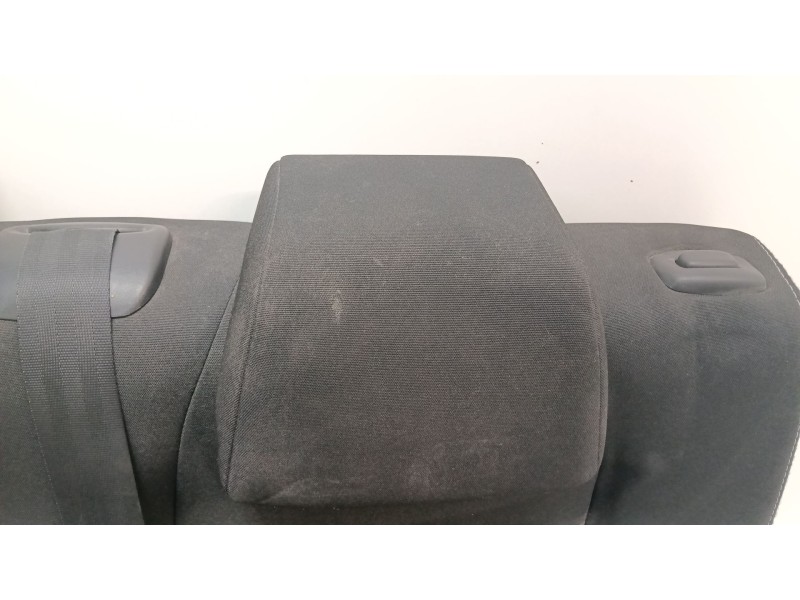Recambio de asientos traseros para peugeot 208 i (ca_, cc_) 1.2 puretech 82 referencia OEM IAM   
							