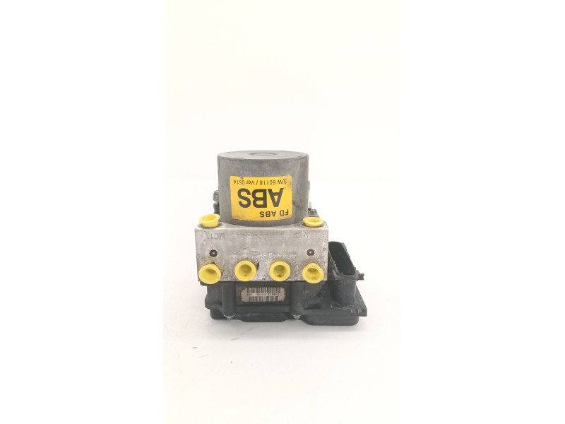 Recambio de abs para hyundai i30 1.6 crdi 90 cv referencia OEM IAM 589202L300  