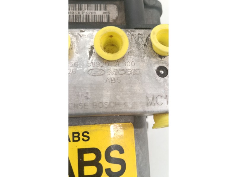 Recambio de abs para hyundai i30 1.6 crdi 90 cv referencia OEM IAM 589202L300  