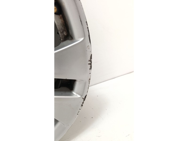 Recambio de llanta para mercedes-benz clase c (w204) c 200 cdi (204.001) referencia OEM IAM   