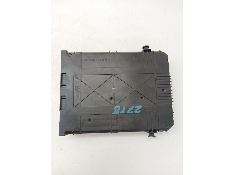 Recambio de caja reles / fusibles para peugeot 208 i (ca_, cc_) 1.2 puretech 82 referencia OEM IAM 9819849680  