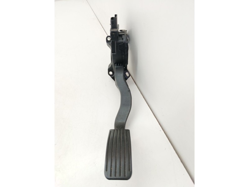 Recambio de pedal acelerador para peugeot 208 i (ca_, cc_) 1.2 puretech 82 referencia OEM IAM 9671433780  
							