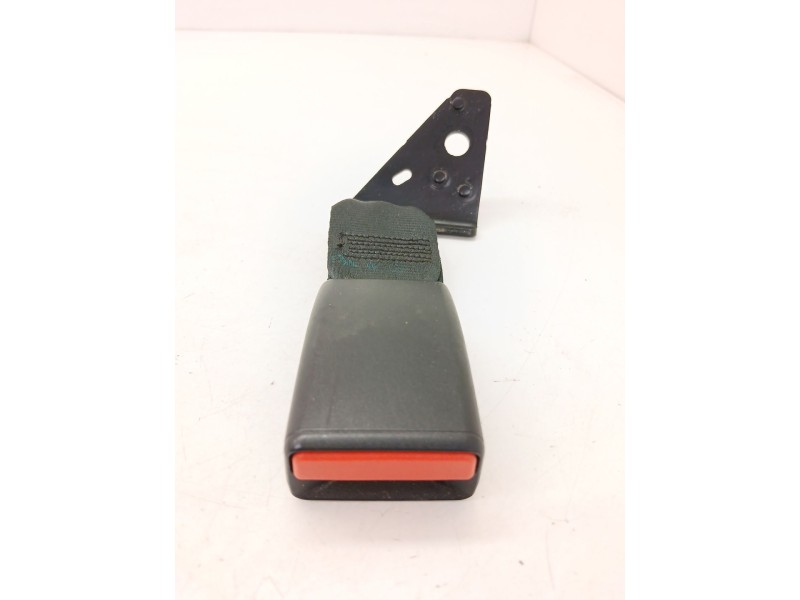 Recambio de cinturon seguridad trasero izquierdo para peugeot 208 i (ca_, cc_) 1.2 puretech 82 referencia OEM IAM   