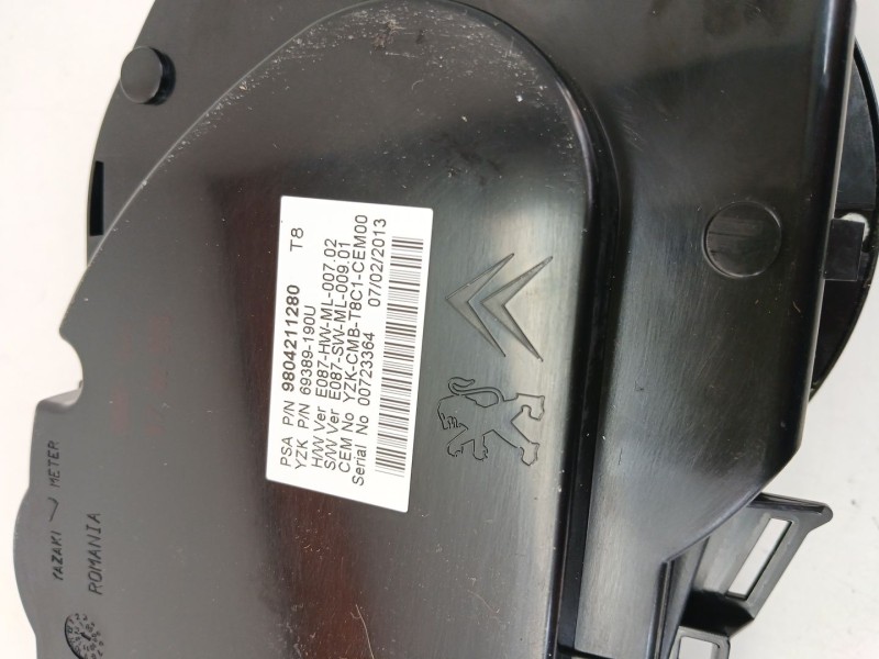 Recambio de cuadro instrumentos para peugeot 5008 (0u_, 0e_) 1.6 16v referencia OEM IAM 9804211280  
							