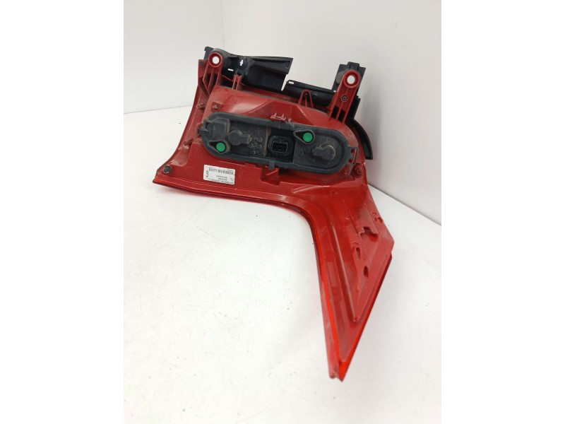 Recambio de piloto trasero izquierdo para peugeot 5008 (0u_, 0e_) 1.6 16v referencia OEM IAM 9672666580  
							