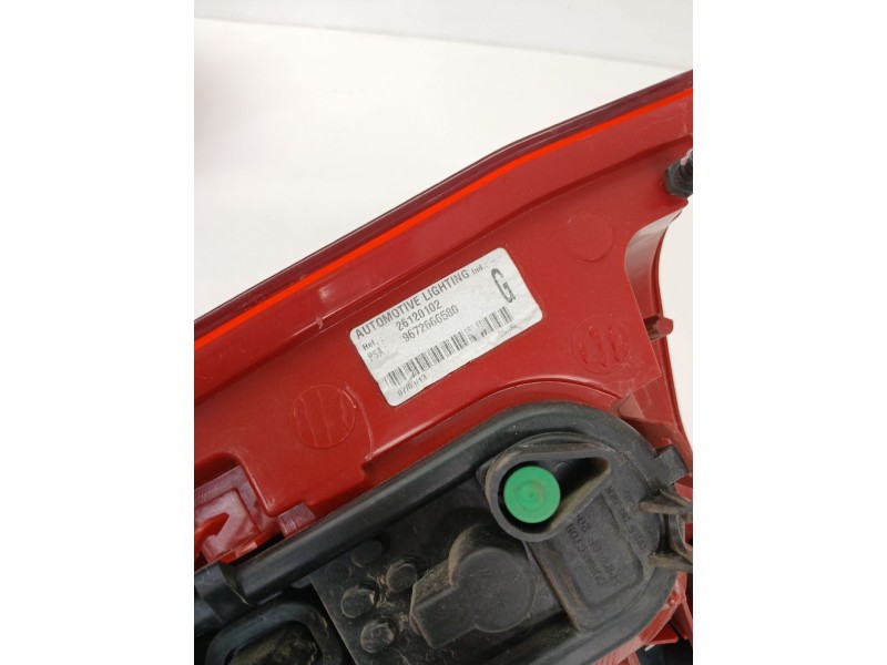 Recambio de piloto trasero izquierdo para peugeot 5008 (0u_, 0e_) 1.6 16v referencia OEM IAM 9672666580  
							