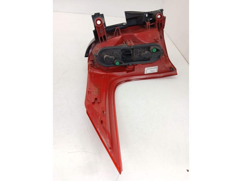 Recambio de piloto trasero derecho para peugeot 5008 (0u_, 0e_) 1.6 16v referencia OEM IAM 967266680  
							