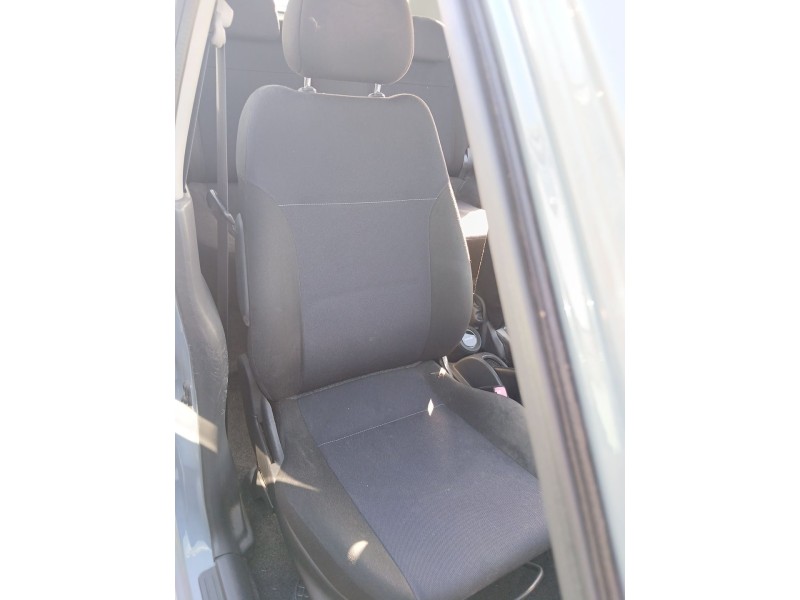 Recambio de asiento delantero derecho para subaru justy iii (g3x) 1.3 awd (g3x413) referencia OEM IAM   