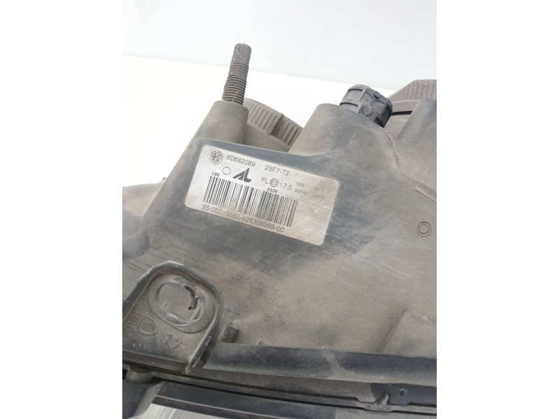 Recambio de faro izquierdo para alfa romeo 159 (939_) 1.9 jtdm 8v (939axe1b) referencia OEM IAM   