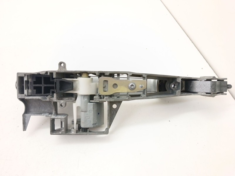 Recambio de maneta exterior trasera derecha para peugeot 5008 (0u_, 0e_) 1.6 16v referencia OEM IAM   
							