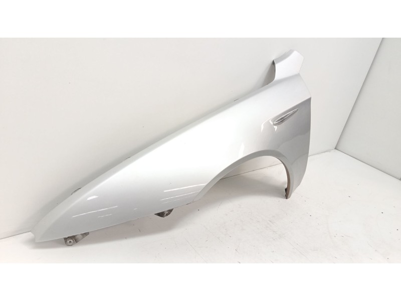 Recambio de aleta delantera izquierda para alfa romeo 159 (939_) 1.9 jtdm 8v (939axe1b) referencia OEM IAM   
							