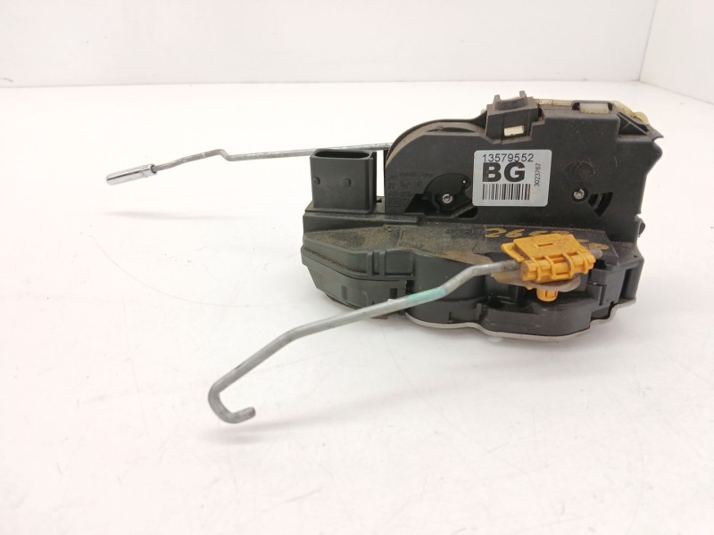 Recambio de cerradura puerta trasera derecha para opel ampera (r12) ev 150 referencia OEM IAM 13579552  