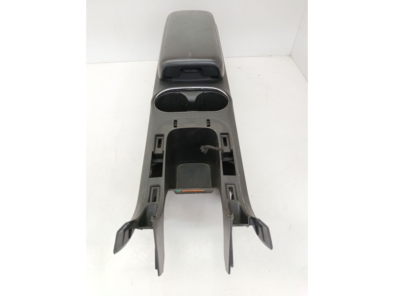 Recambio de apoyabrazos central para opel ampera (r12) ev 150 referencia OEM IAM   