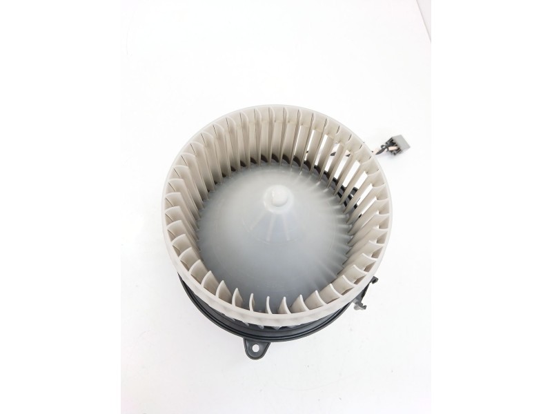 Recambio de motor calefaccion para opel ampera (r12) ev 150 referencia OEM IAM 52498464  
							