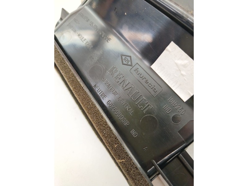 Recambio de rejilla aireadora para renault scénic iii (jz0/1_) 1.5 dci referencia OEM IAM 682600031R  