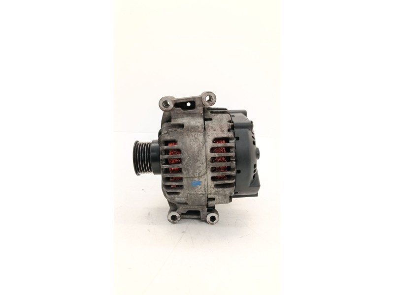 Recambio de alternador para mercedes-benz clase c (w204) c 200 cdi (204.001) referencia OEM IAM A0009060401  