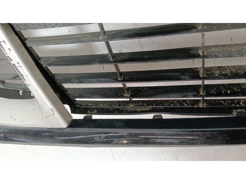 Recambio de paragolpes delantero para renault scénic iii (jz0/1_) 1.5 dci referencia OEM IAM   
							
