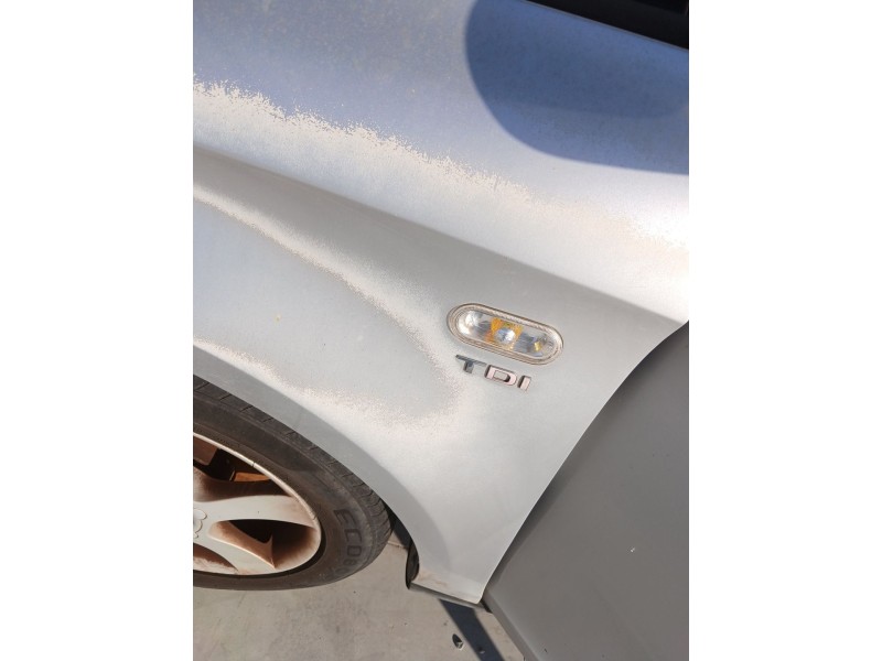 Recambio de aleta delantera izquierda para seat altea (5p1) 2.0 tdi 16v referencia OEM IAM   