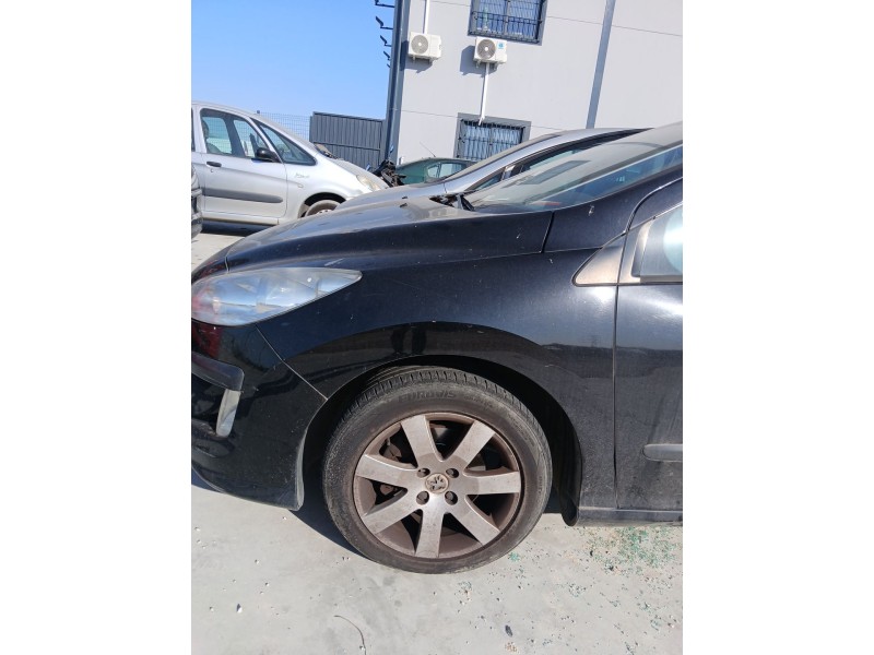 Recambio de aleta delantera izquierda para peugeot 308 i (4a_, 4c_) 1.6 hdi referencia OEM IAM   