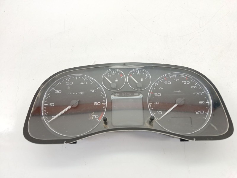 Recambio de cuadro instrumentos para peugeot 307 berlina (s2) d-sign referencia OEM IAM 9660470480  