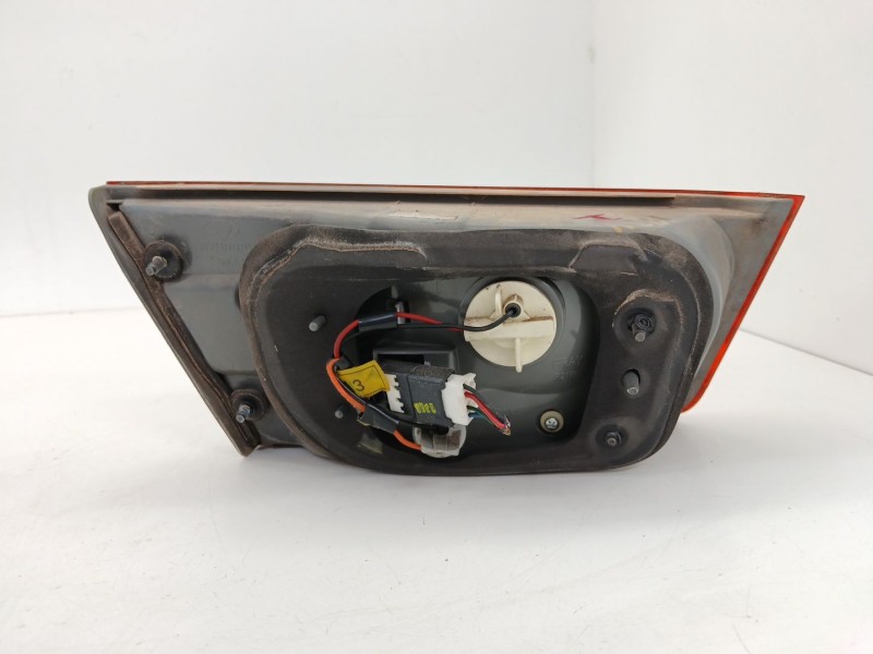 Recambio de piloto trasero izquierdo interior para hyundai sonata v (nf) 2.0 crdi referencia OEM IAM   
							