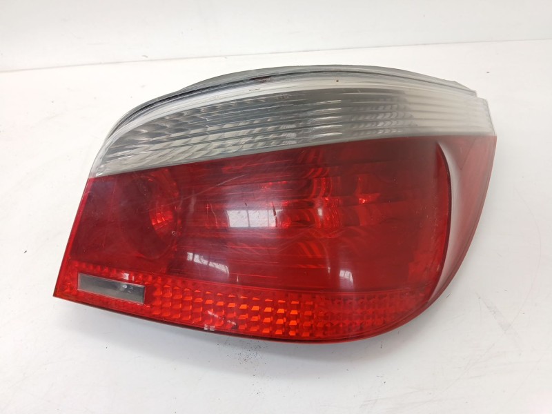 Recambio de piloto trasero derecho para bmw 5 (e60) 525 d referencia OEM IAM 7165738  