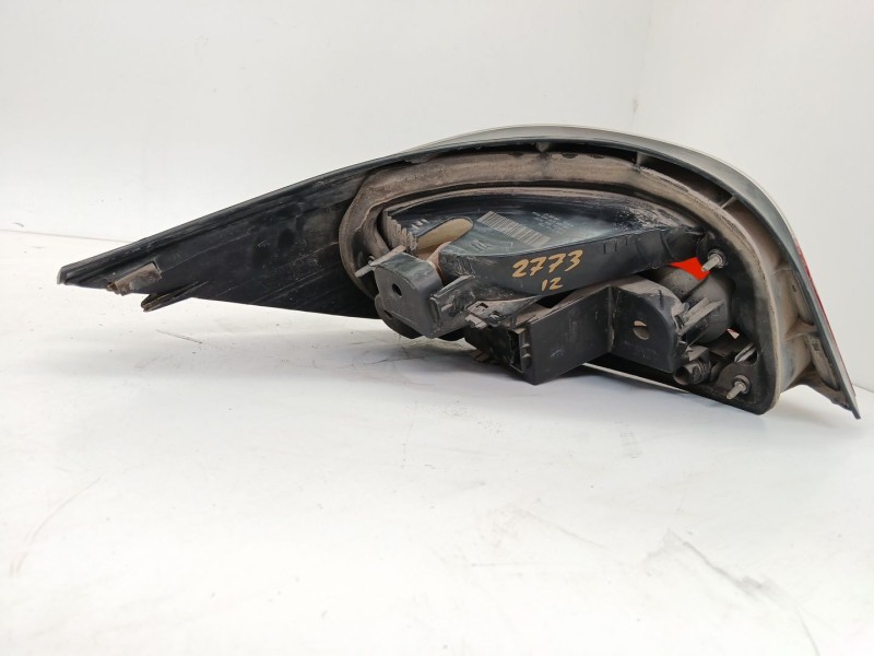 Recambio de piloto trasero derecho para bmw 5 (e60) 525 d referencia OEM IAM 7165738  
							