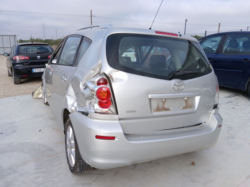 toyota corolla verso (zer_, zze12_, r1_) del año 2005