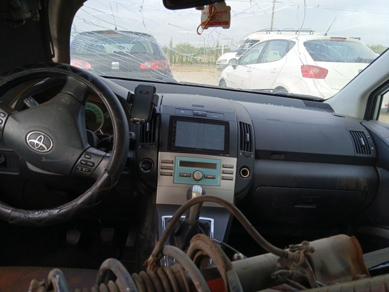 toyota corolla verso (zer_, zze12_, r1_) del año 2005