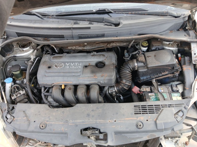 toyota corolla verso (zer_, zze12_, r1_) del año 2005
							