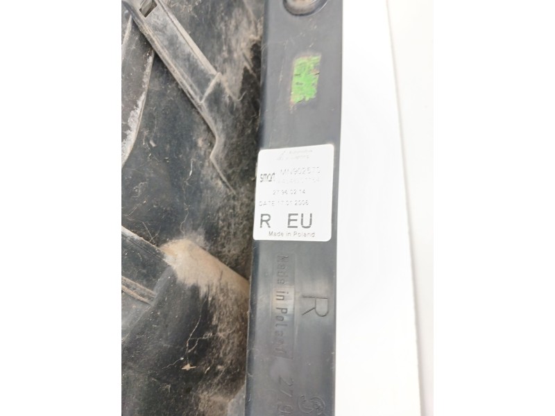 Recambio de piloto trasero derecho para smart forfour (454) 1.1 (454.033) referencia OEM IAM A4548201164  
							