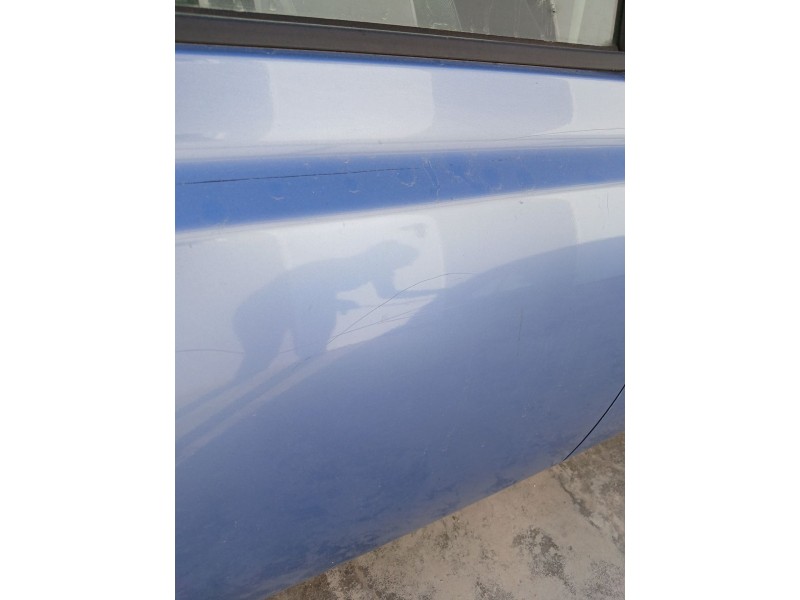 Recambio de puerta trasera derecha para nissan micra iii (k12) 1.2 16v referencia OEM IAM   
							