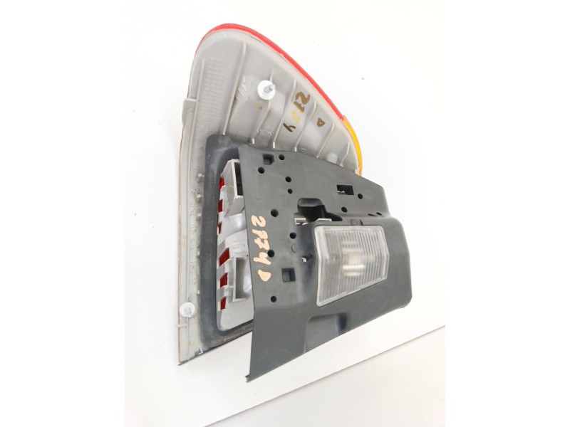 Recambio de piloto trasero derecho para bmw 3 (e46) 318 i referencia OEM IAM 4441906R  
							