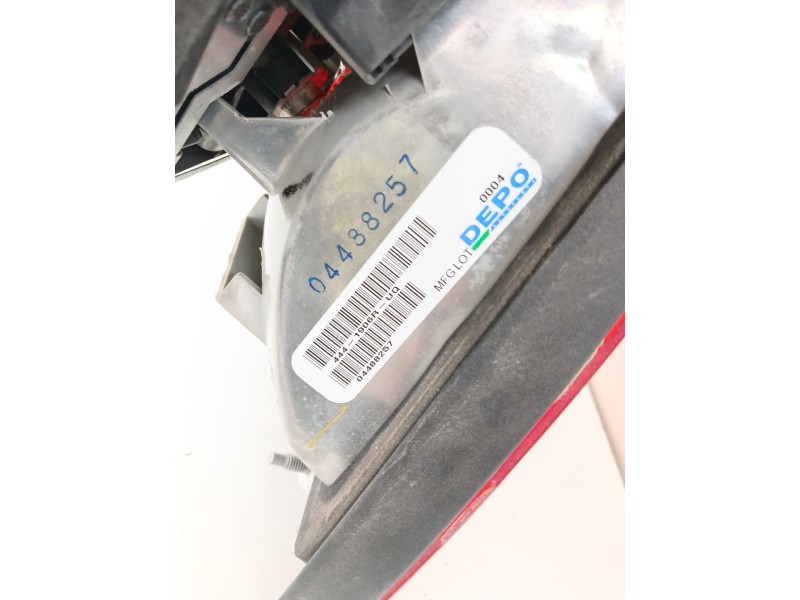 Recambio de piloto trasero derecho para bmw 3 (e46) 318 i referencia OEM IAM 4441906R  
							