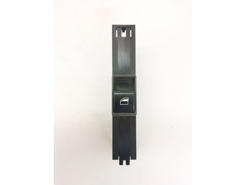 Recambio de mando elevalunas delantero izquierdo para bmw 3 (e46) 318 i referencia OEM IAM 61318381511  