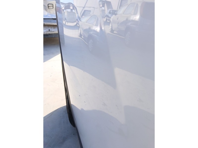 Recambio de puerta trasera derecha para hyundai tucson (nx4e, nx4a) 1.6 t-gdi hybrid referencia OEM IAM   