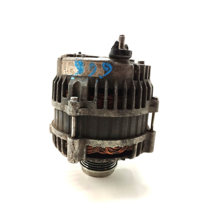 Recambio de alternador para volkswagen passat variant (3b6) 1.9 tdi referencia OEM IAM 028903023G  