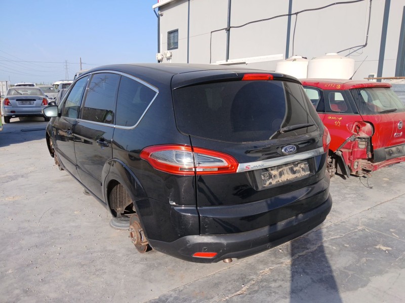 ford s-max (wa6) del año 2010
							