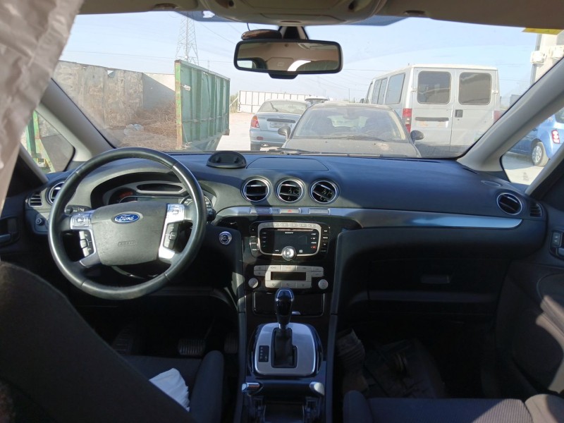ford s-max (wa6) del año 2010
							