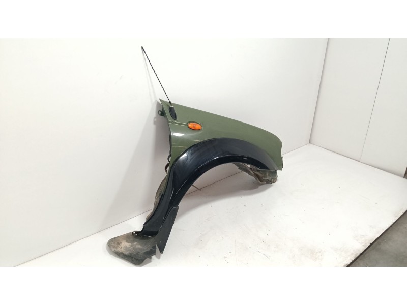 Recambio de aleta delantera derecha para nissan navara (d22) 2.5 d 4x4 referencia OEM IAM   