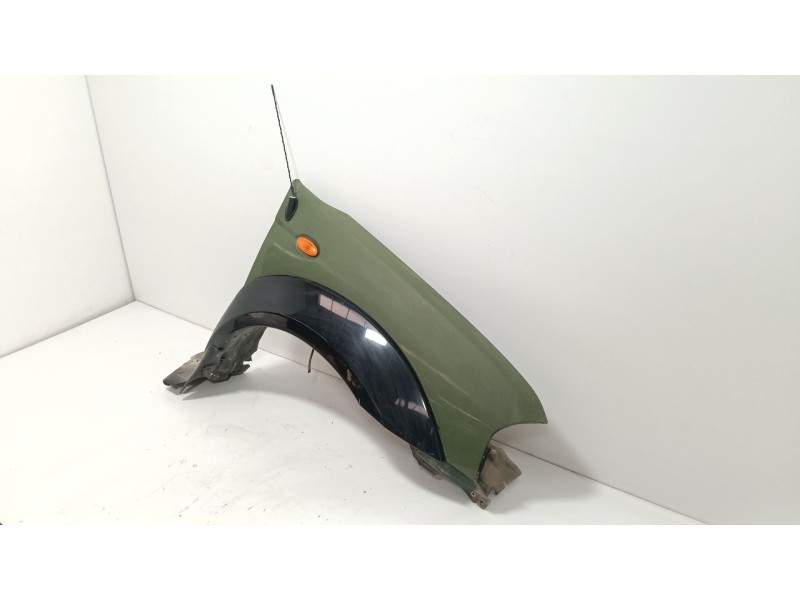 Recambio de aleta delantera derecha para nissan navara (d22) 2.5 d 4x4 referencia OEM IAM   